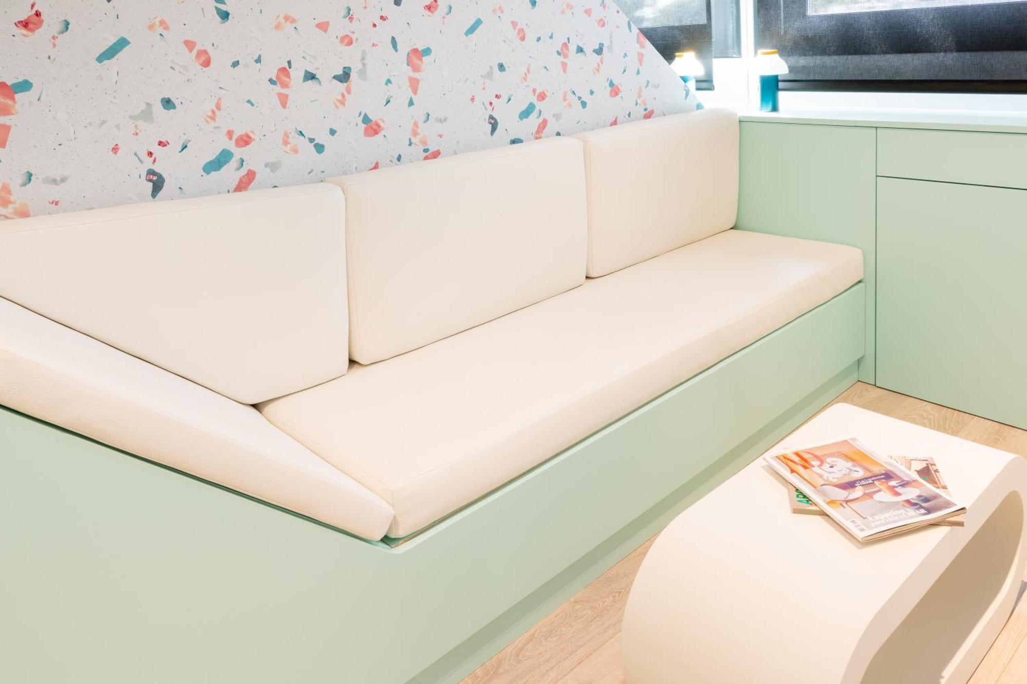 Apartment De Diseno Con Piscina Y Gimnasio By Elconserje Murcia
