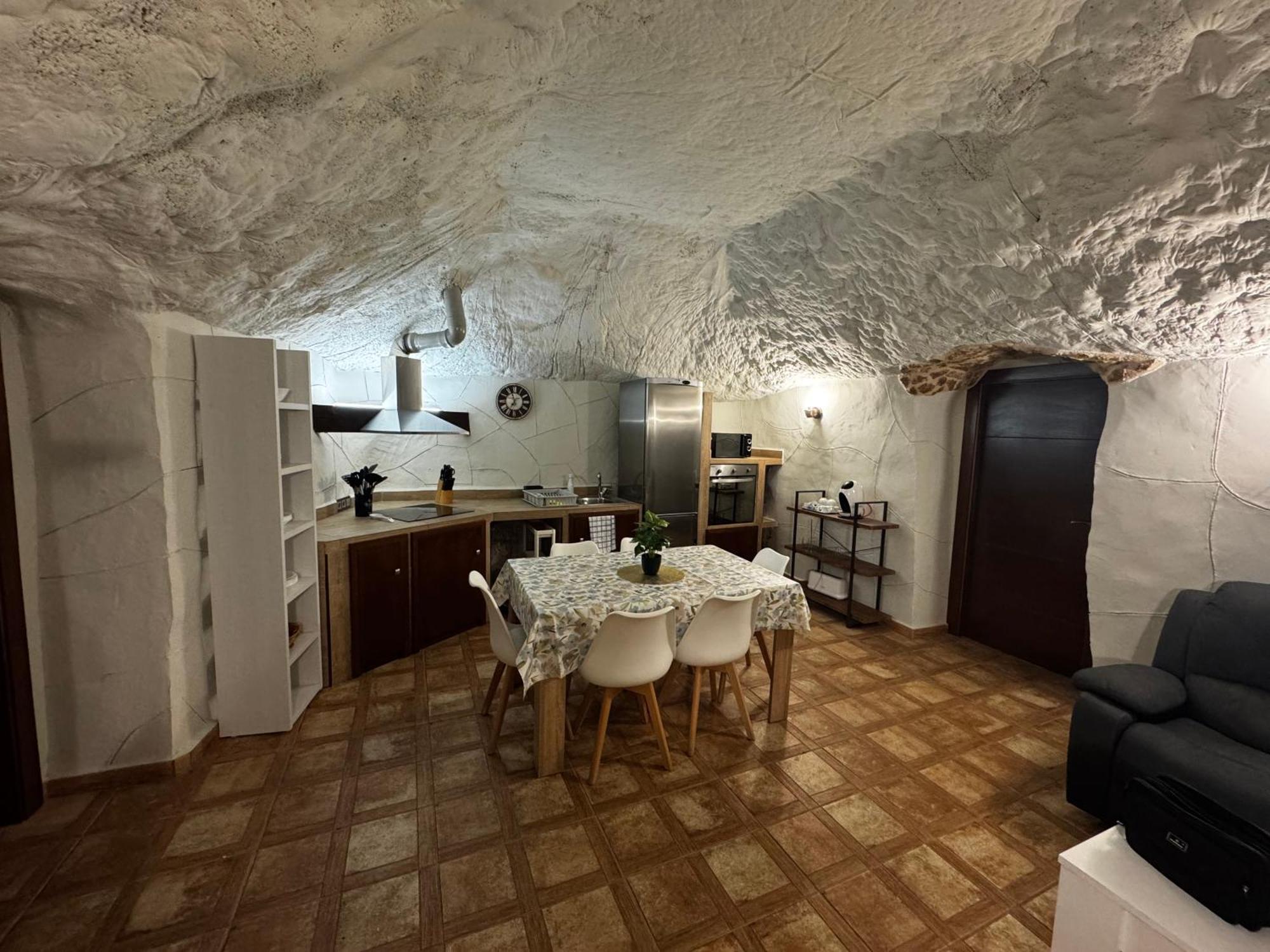 Rural Casa Cueva *