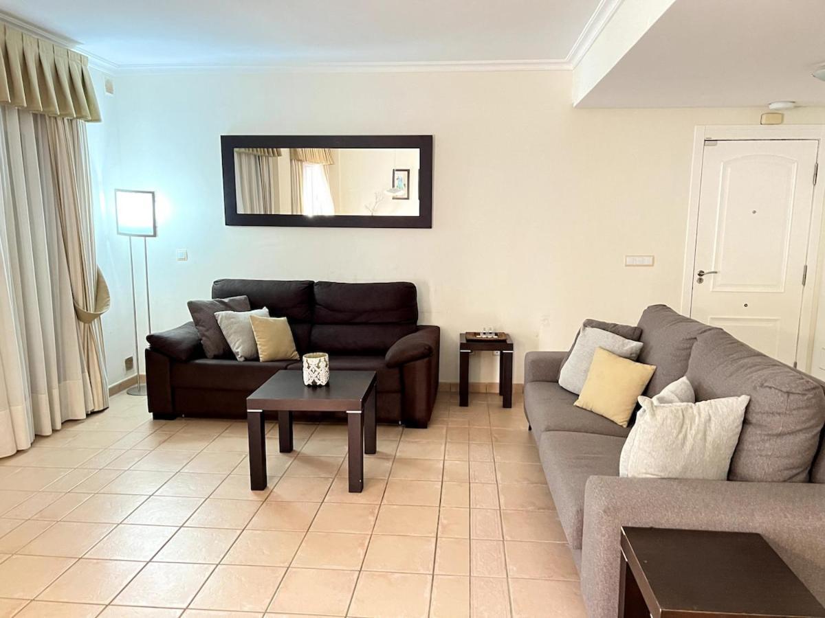 Apartamento Planta Baja Con Gran Terraza Y Jardin Altaona Golf