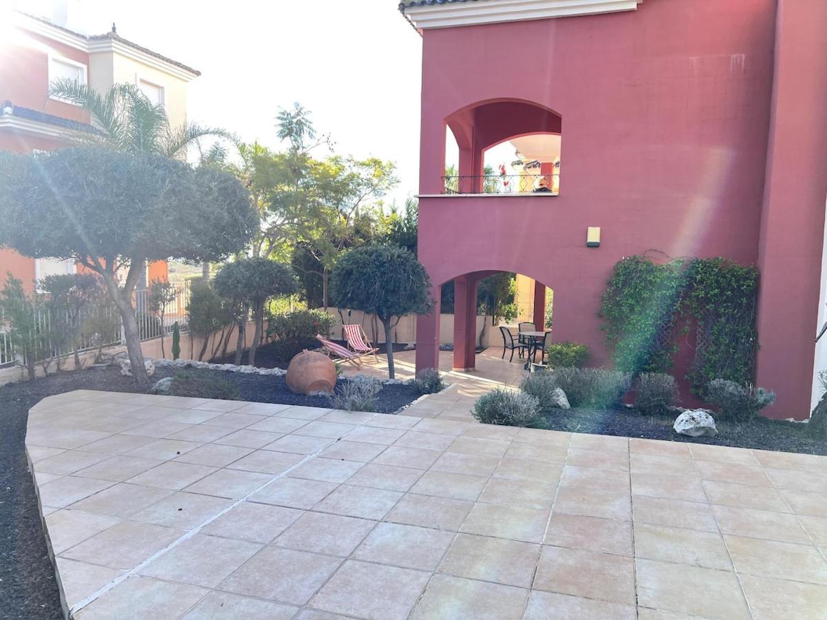 Planta Baja Con Gran Terraza Y Jardin Altaona Golf Murcia