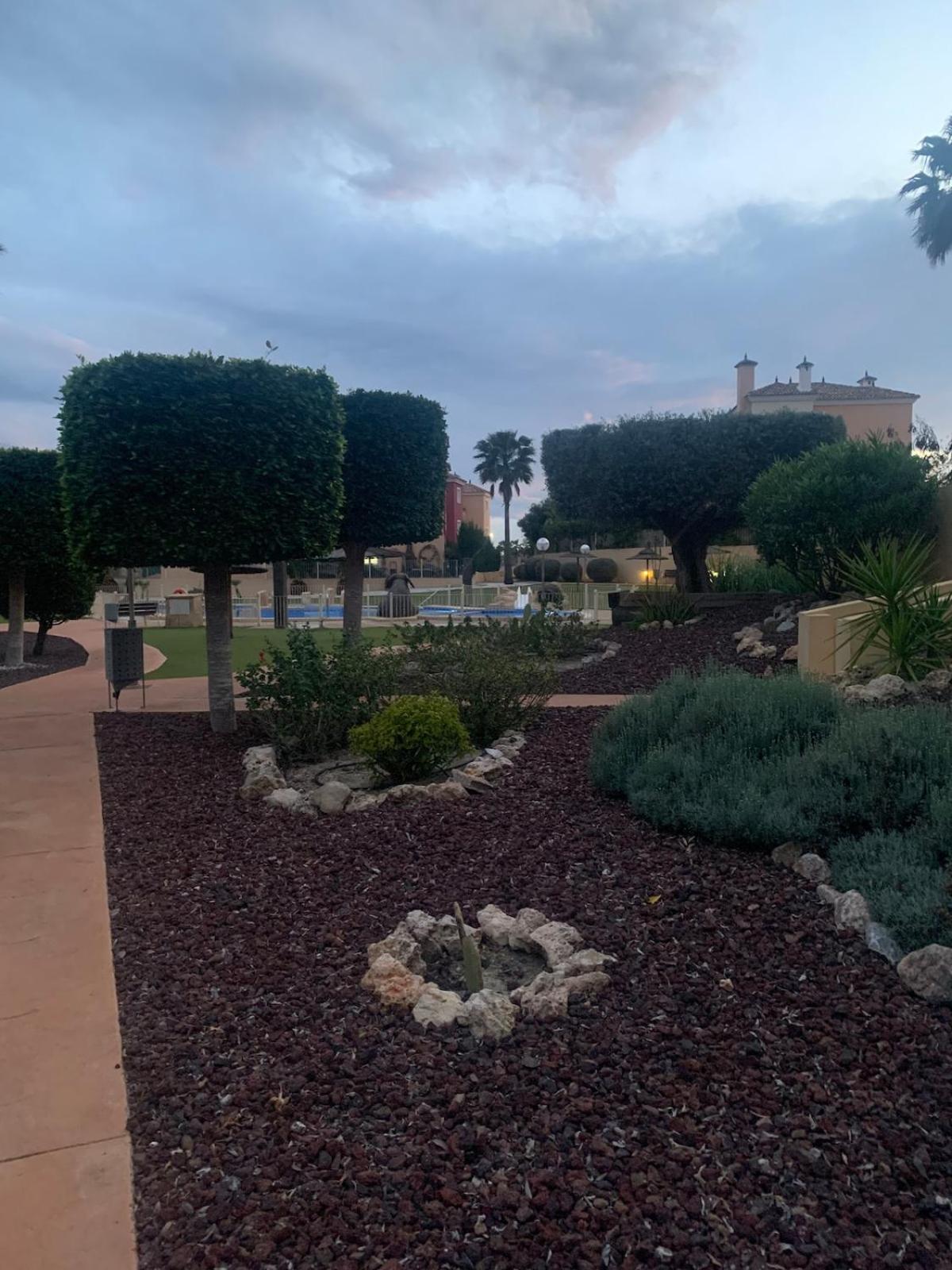 Planta Baja Con Gran Terraza Y Jardin Altaona Golf Murcia