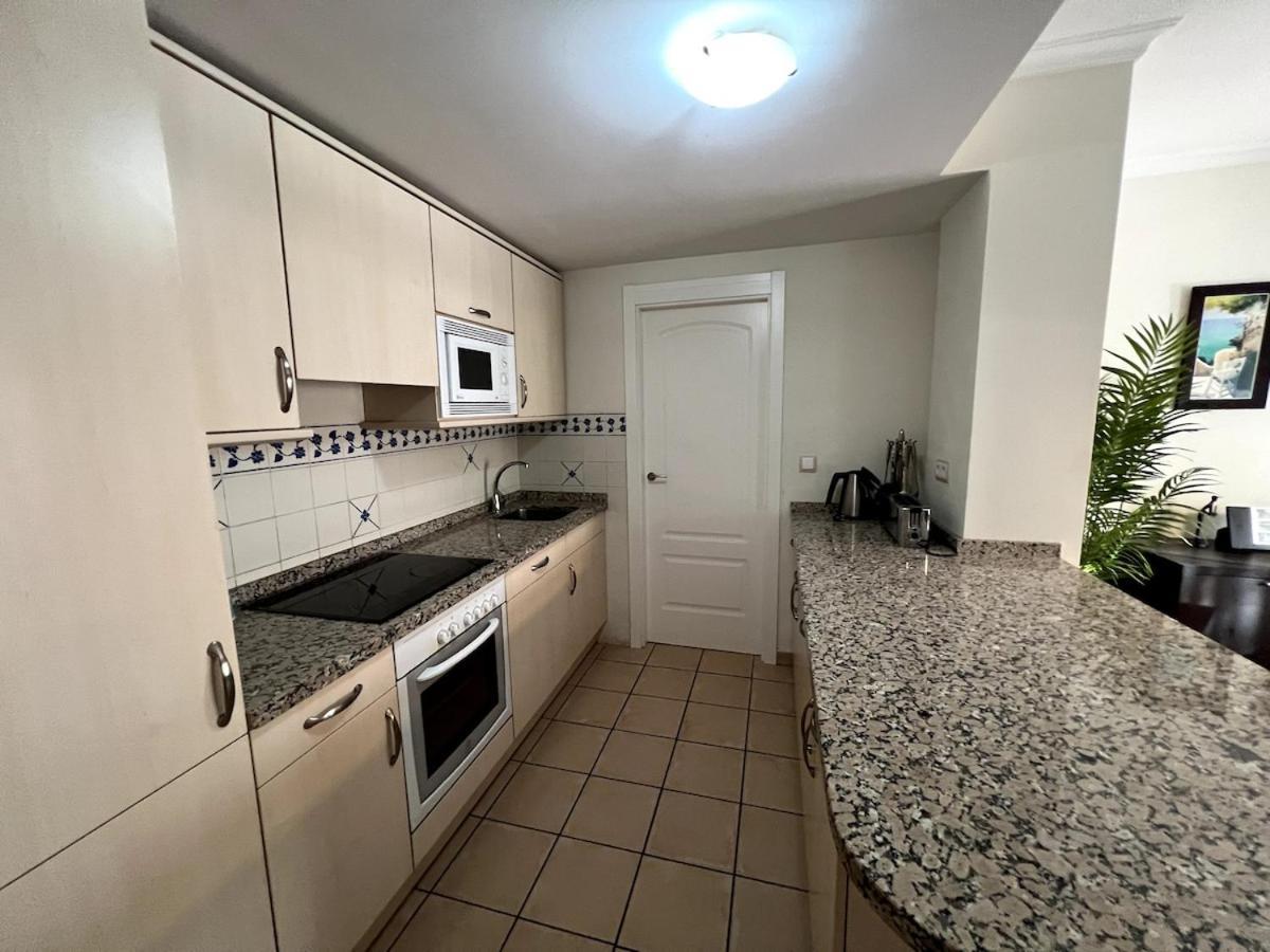 Apartamento Planta Baja Con Gran Terraza Y Jardin Altaona Golf Murcia