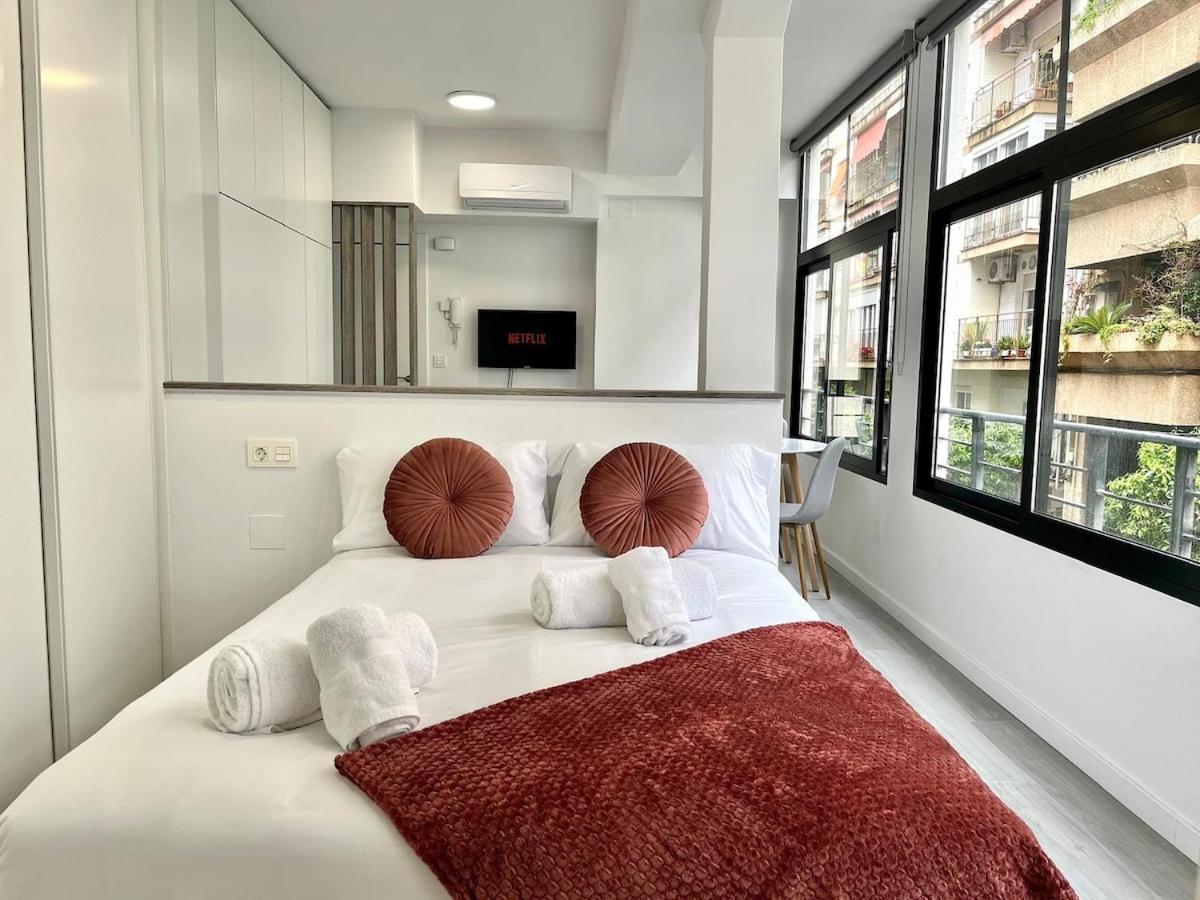 Luxury In The Town *