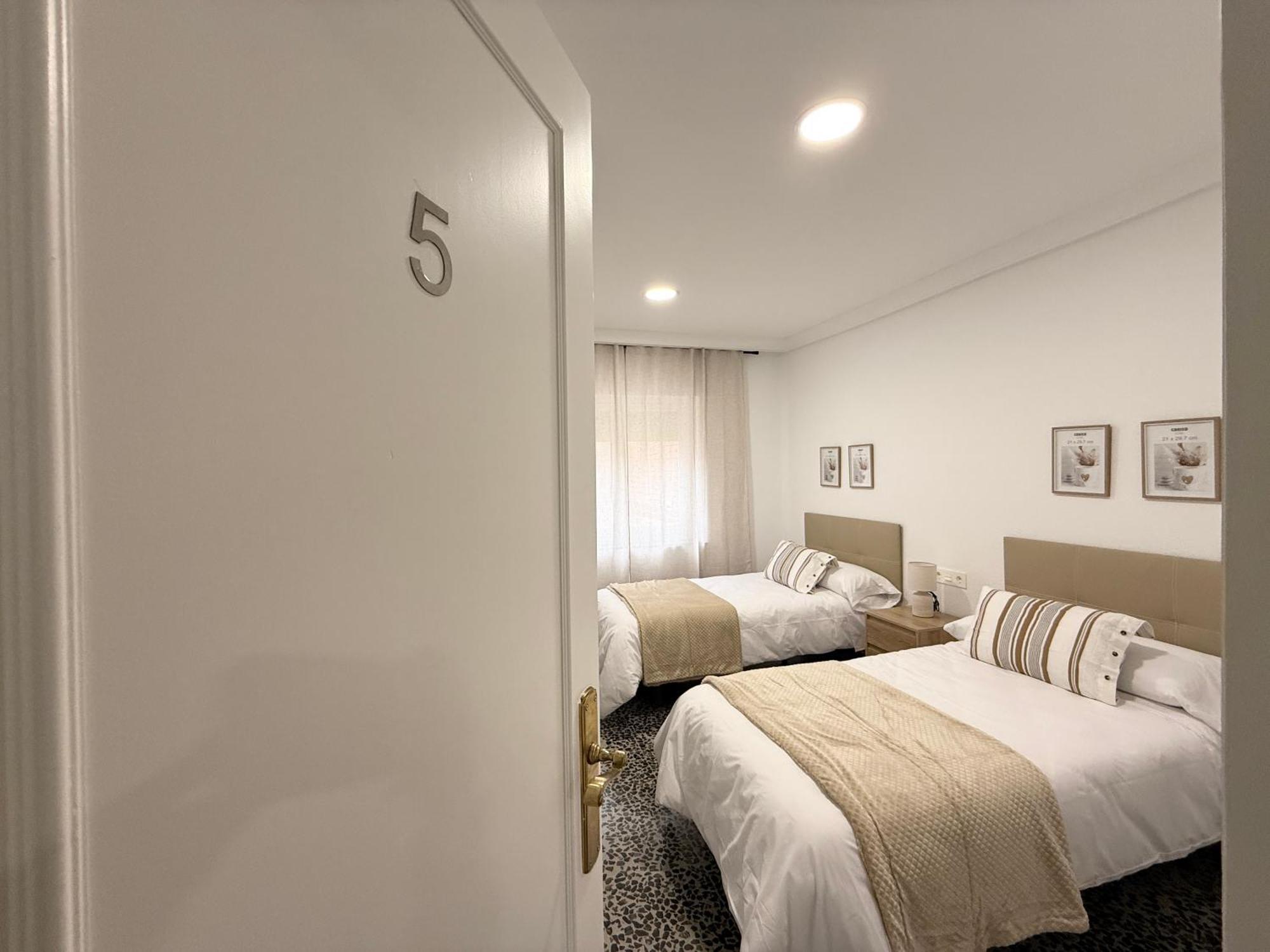 Homestay Cerca Centro Y Arrixaca
