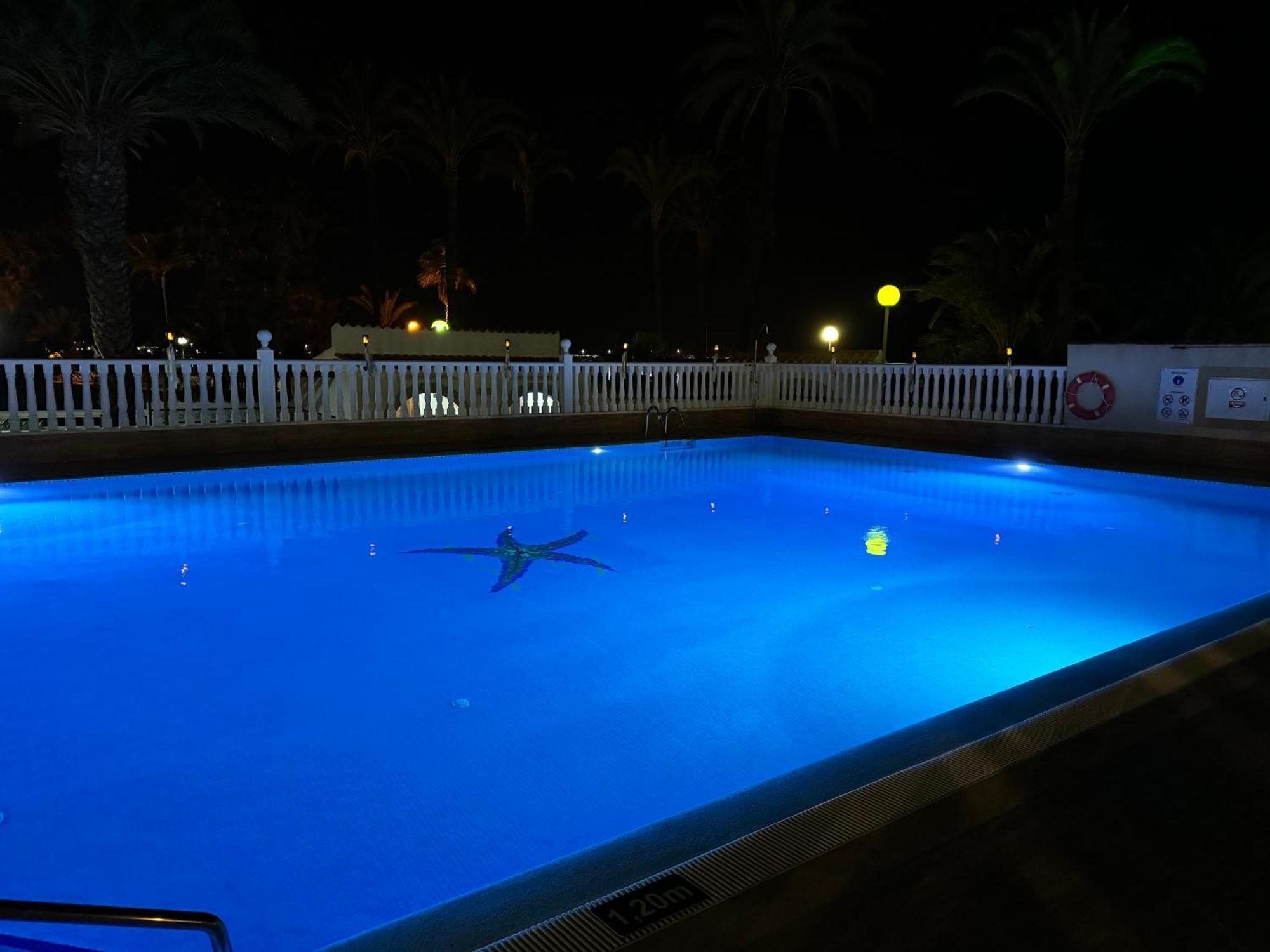 Сasa de vacaciones Mare - 2 Beds With Balcony, Patio And Pool And Direct Park Access Murcia