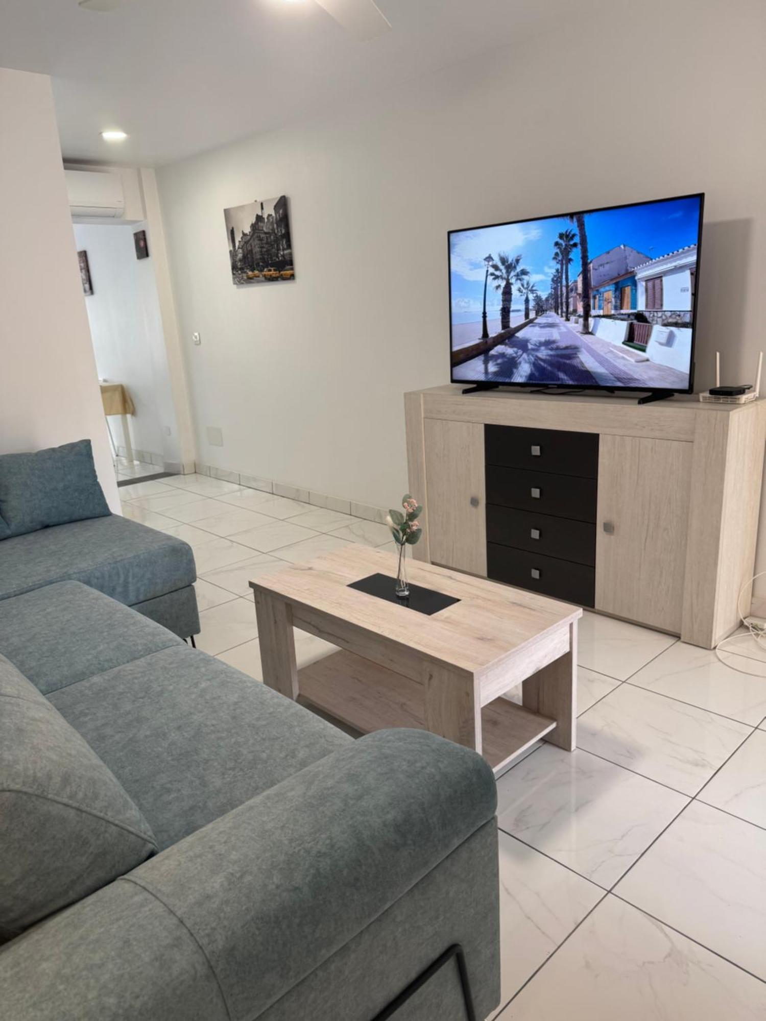 Mare - 2 Beds With Balcony, Patio And Pool And Direct Park Access Сasa de vacaciones