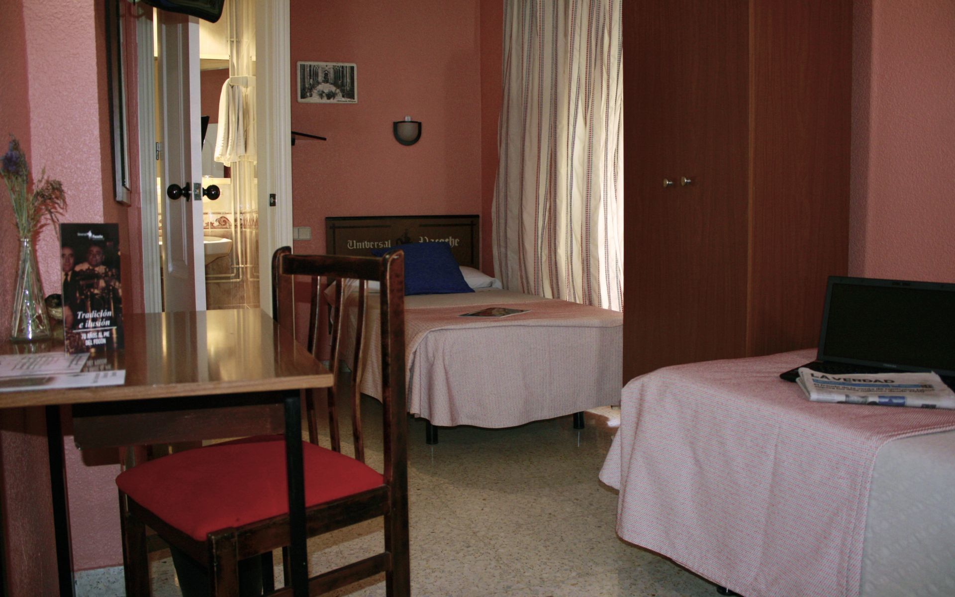 Universal Hotel