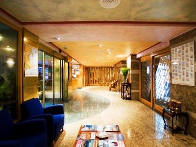 Hotel Azahar 3*