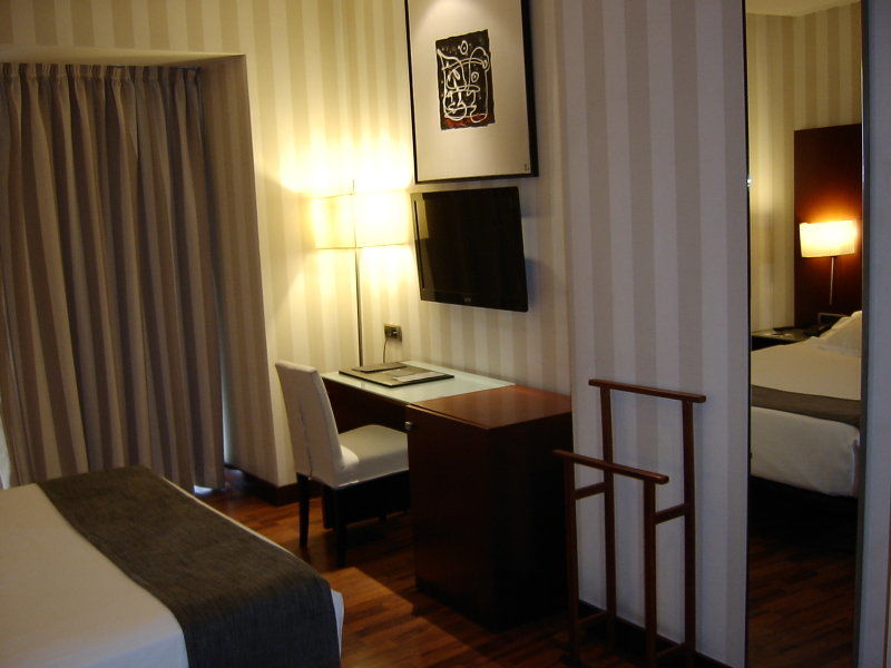 Rh Centro Hotel