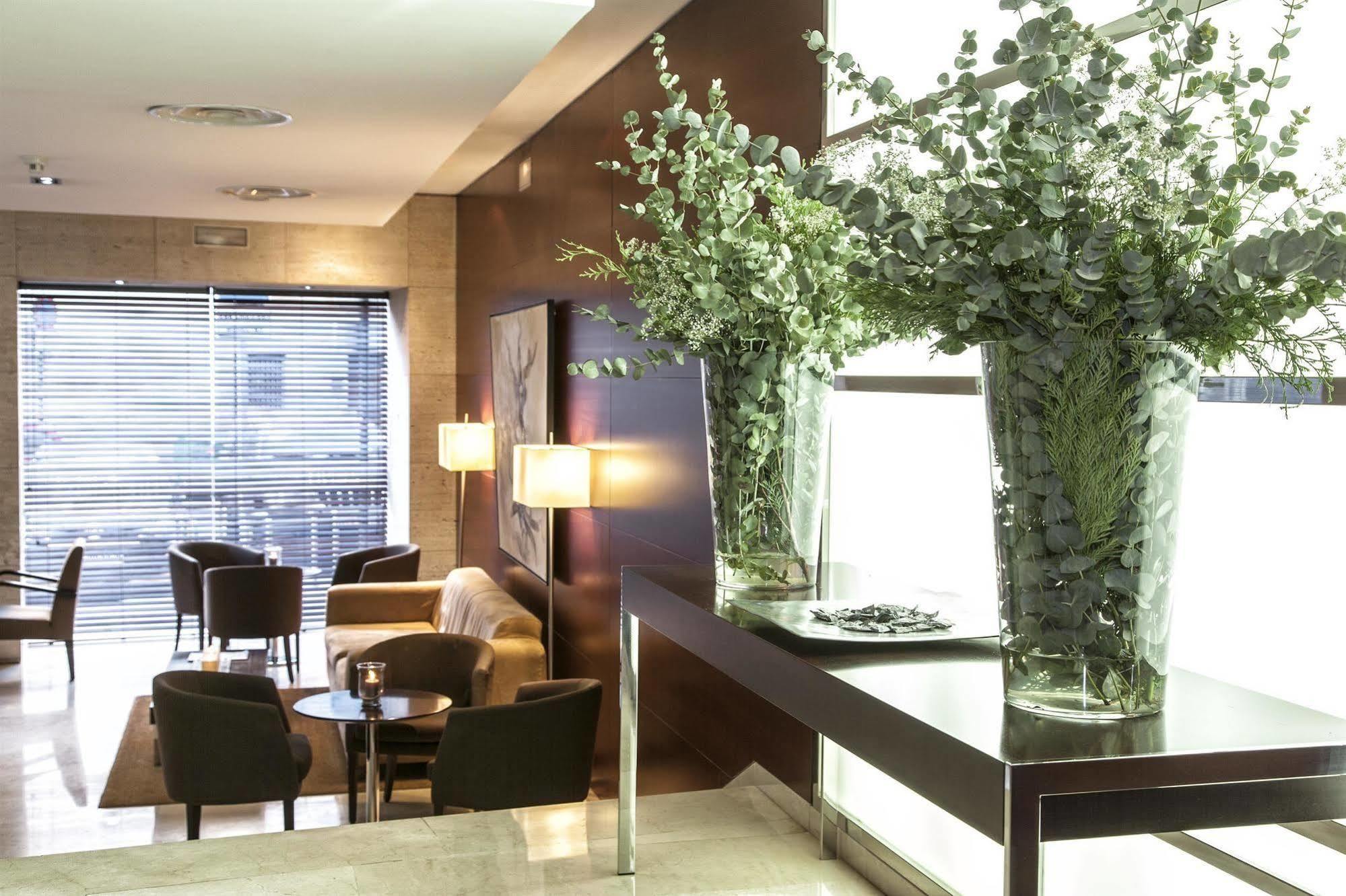 Hotel Rh Centro 3*