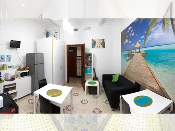 Hostal The Cathedral *