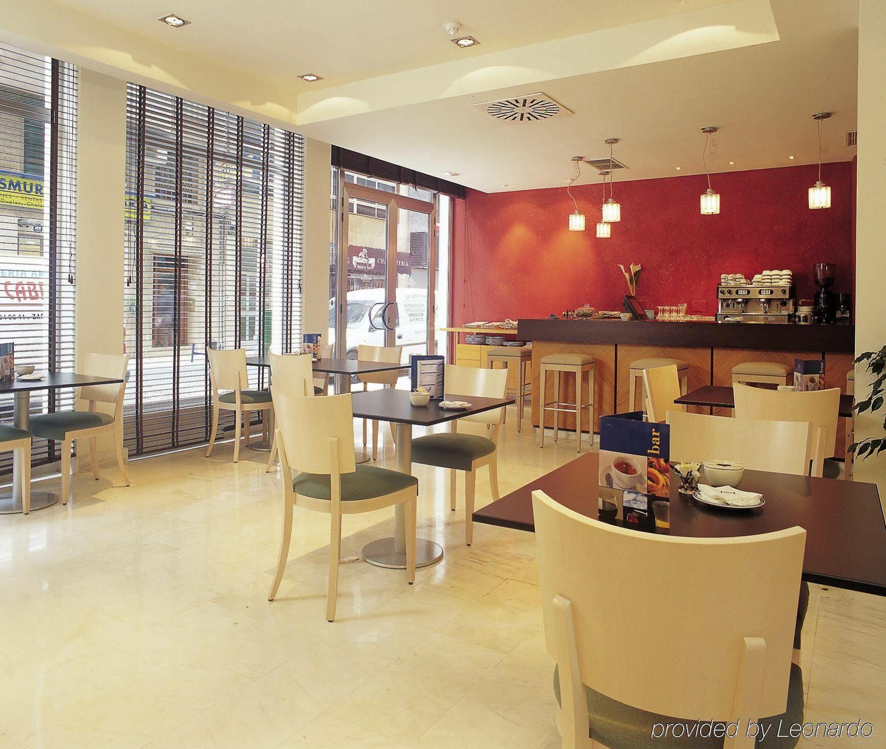 Hesperia Centro Hotel 3*