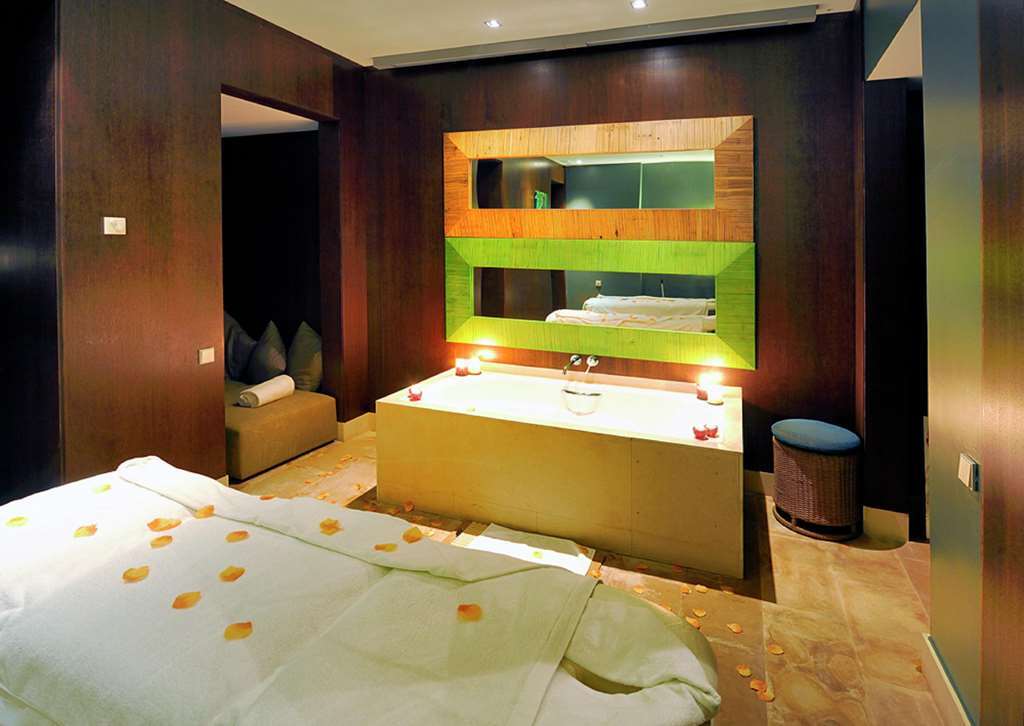 Doubletree By Hilton La Torre Golf Resort