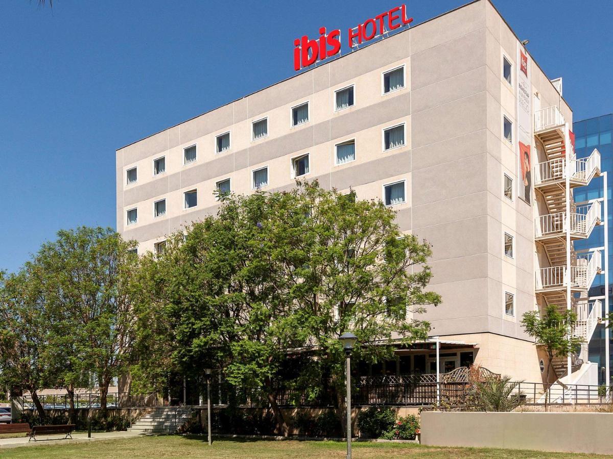 Ibis Hotel