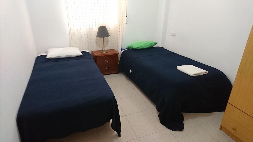Hotel La Huerta De Beniajan 3*