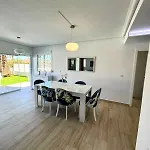 Casa Villa Felix, Altaona Golf - Blue Sky Property