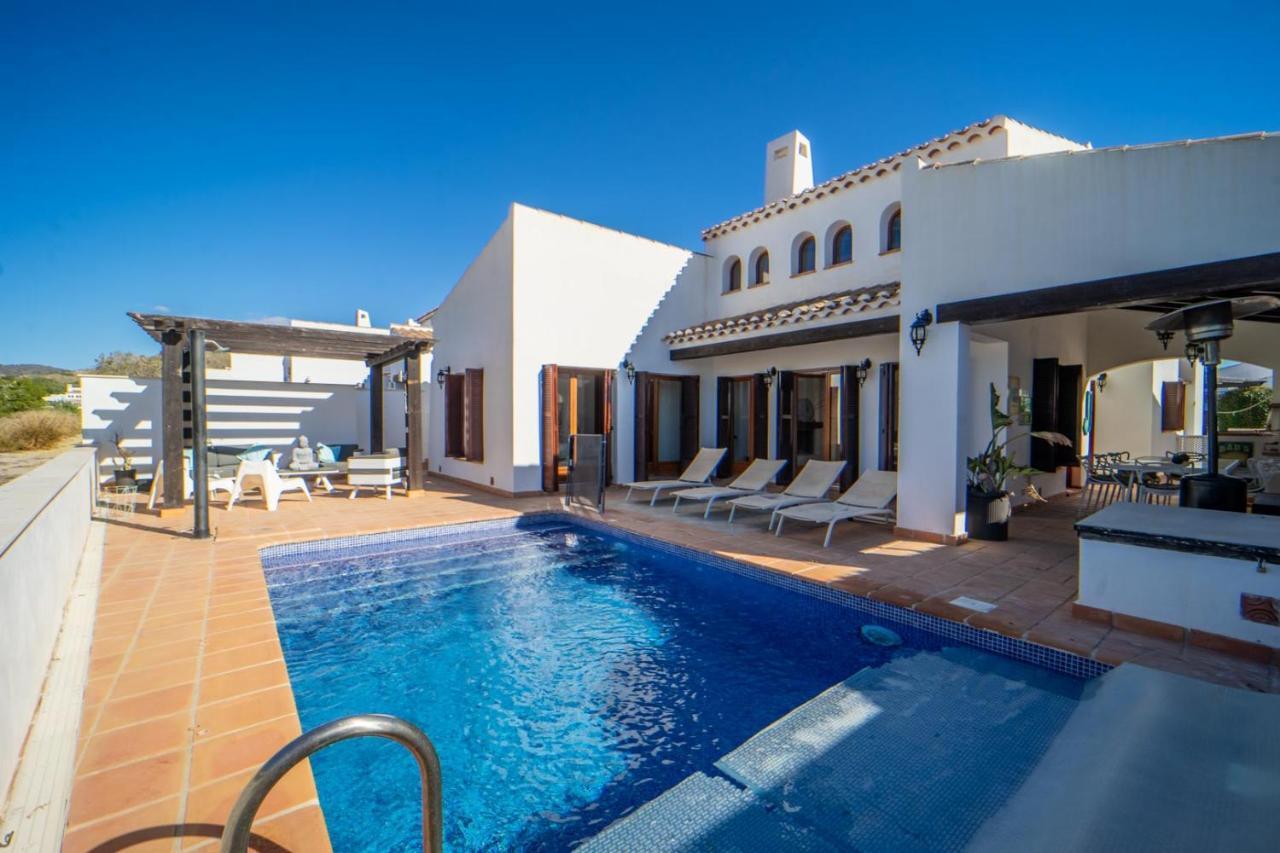 Stunning With Private Heated Pool - Ri25ev