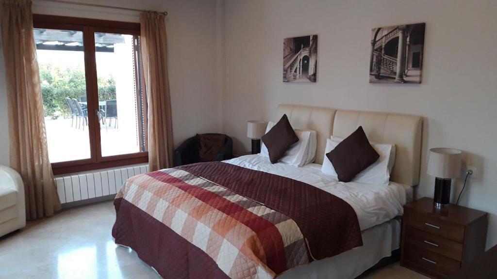 Сasa de vacaciones Large Luxury 3 Bed