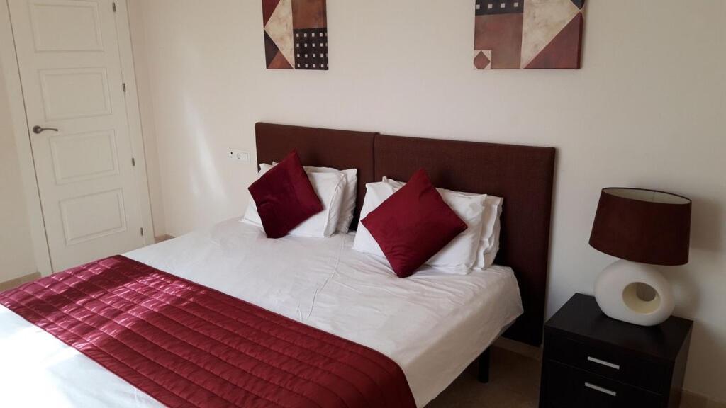 Large Luxury 3 Bed