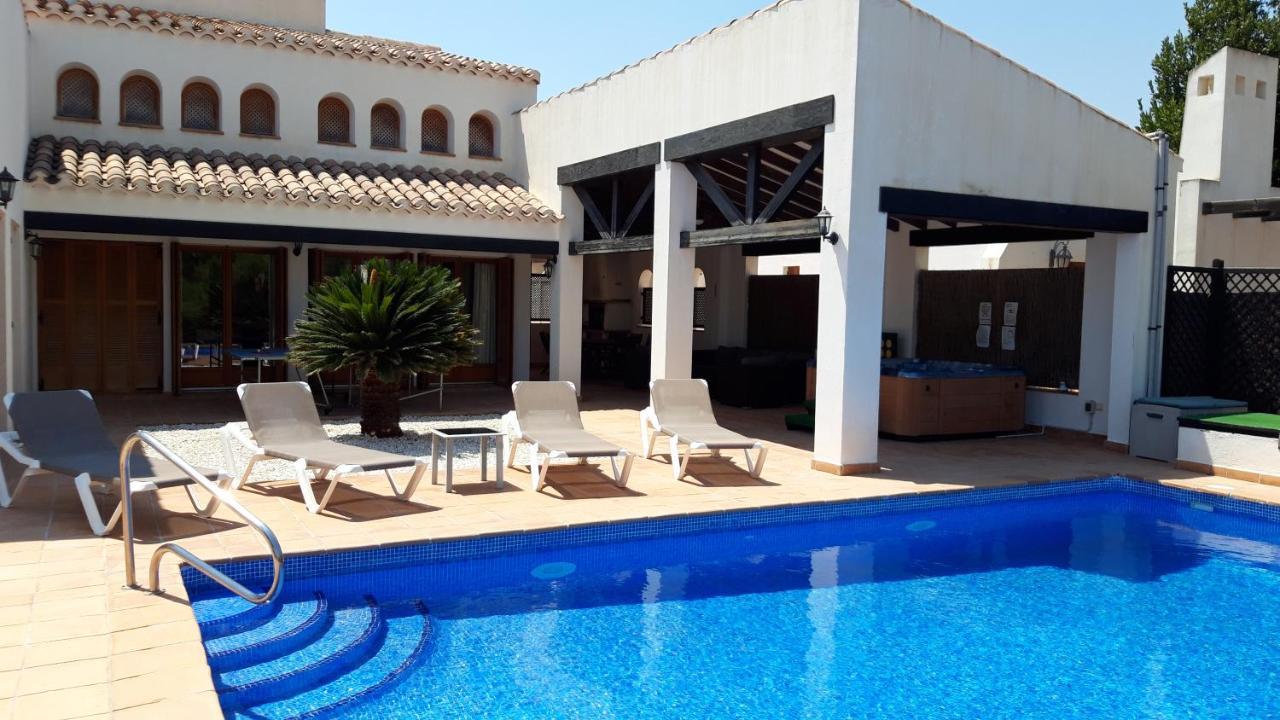 Large Luxury 3 Bed Сasa de vacaciones *