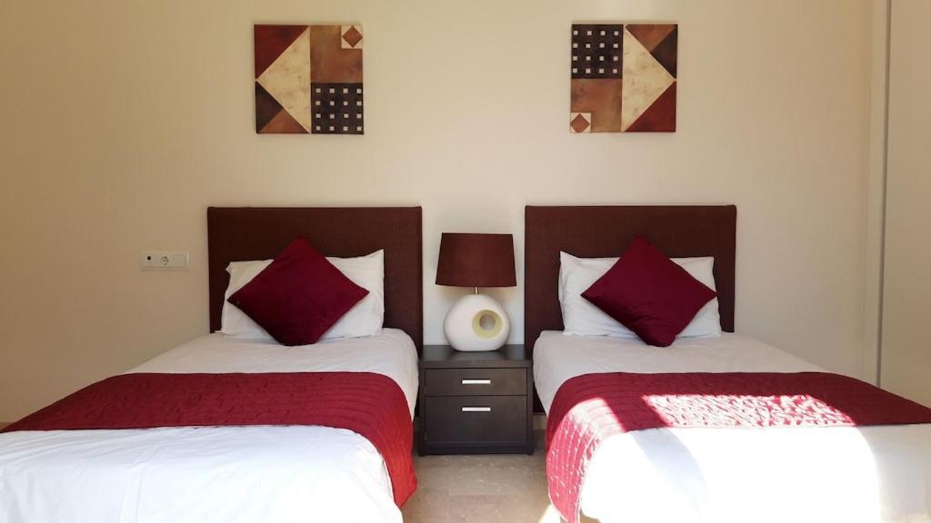 Large Luxury 3 Bed