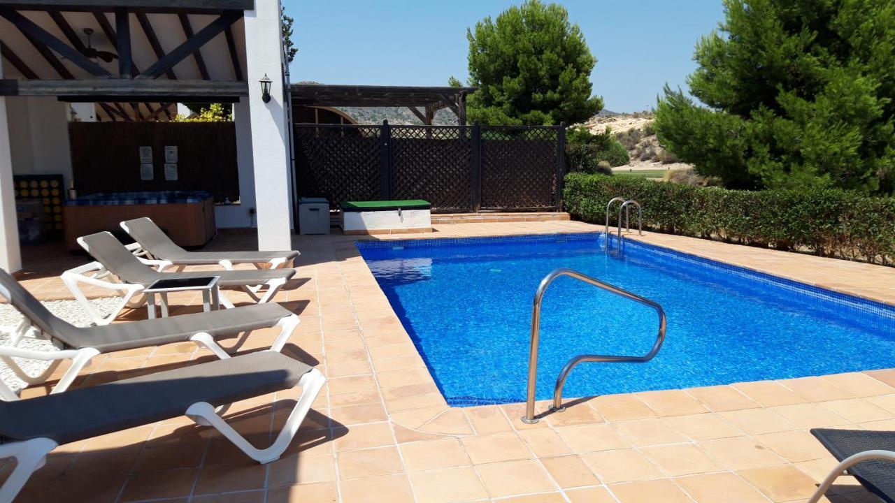 Large Luxury 3 Bed *